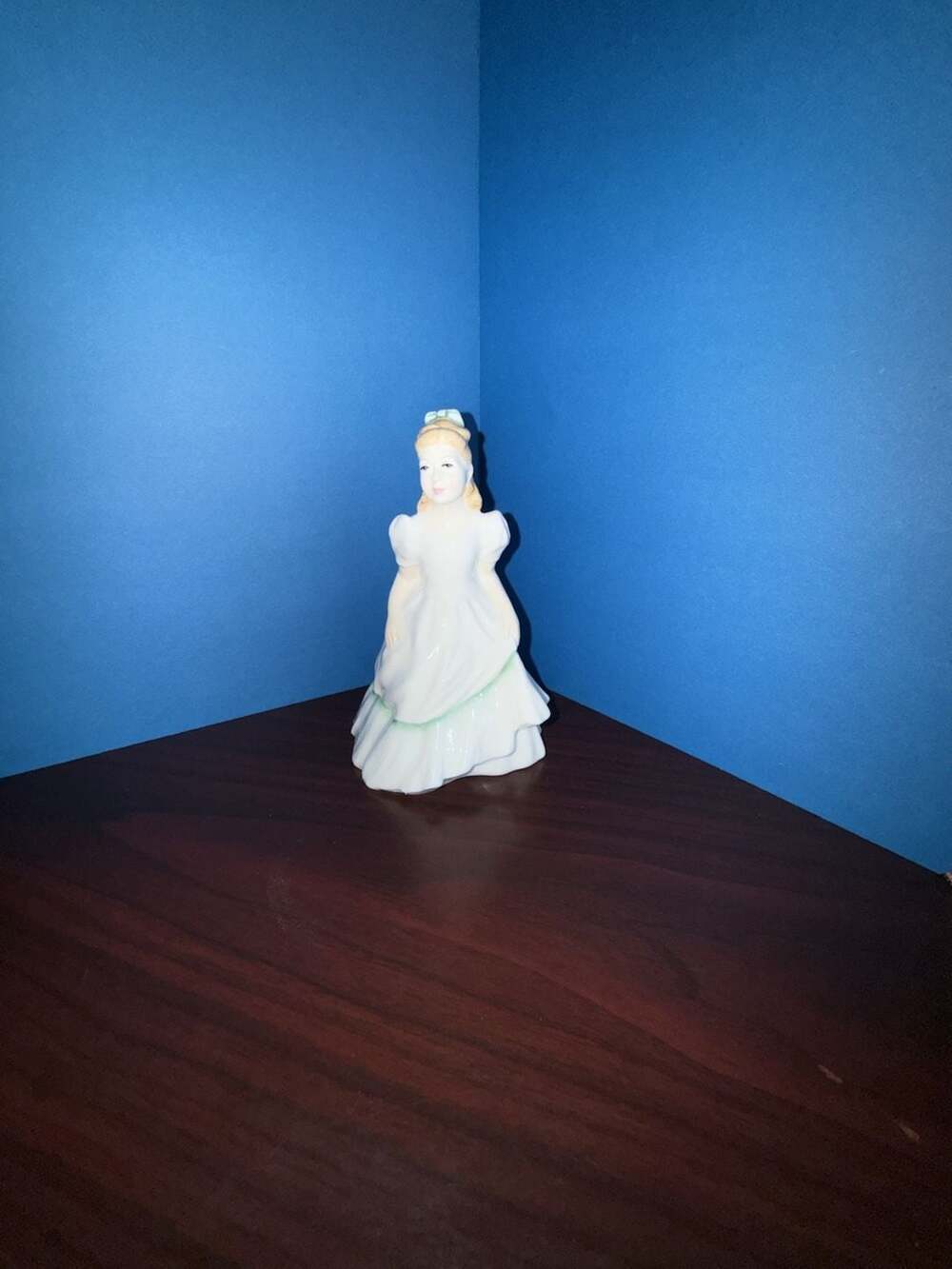 Royal Doulton Kerry Figurine HN 3431